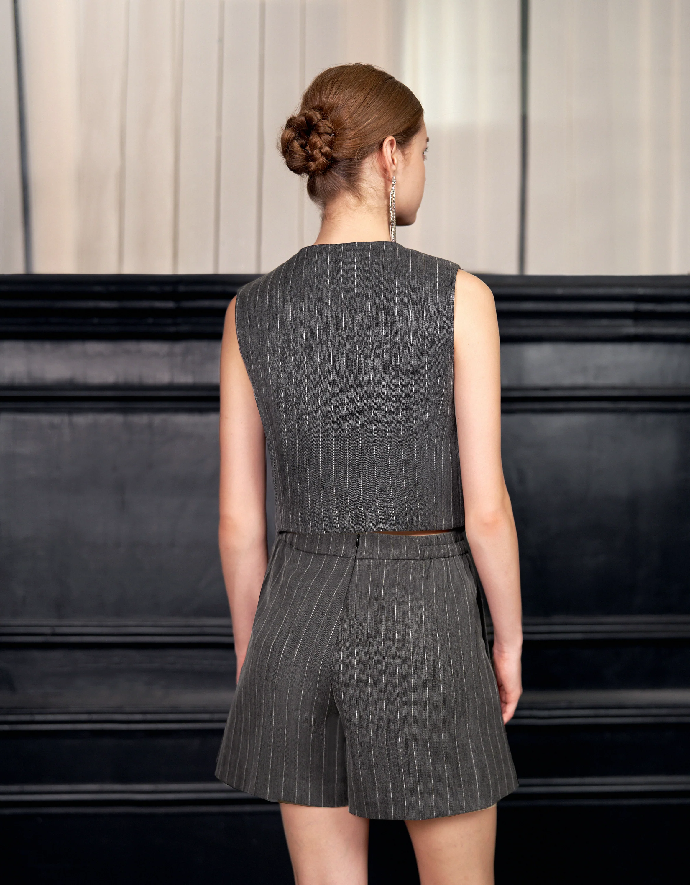 V-neck Sleeveless Stripe Vest - Image 13