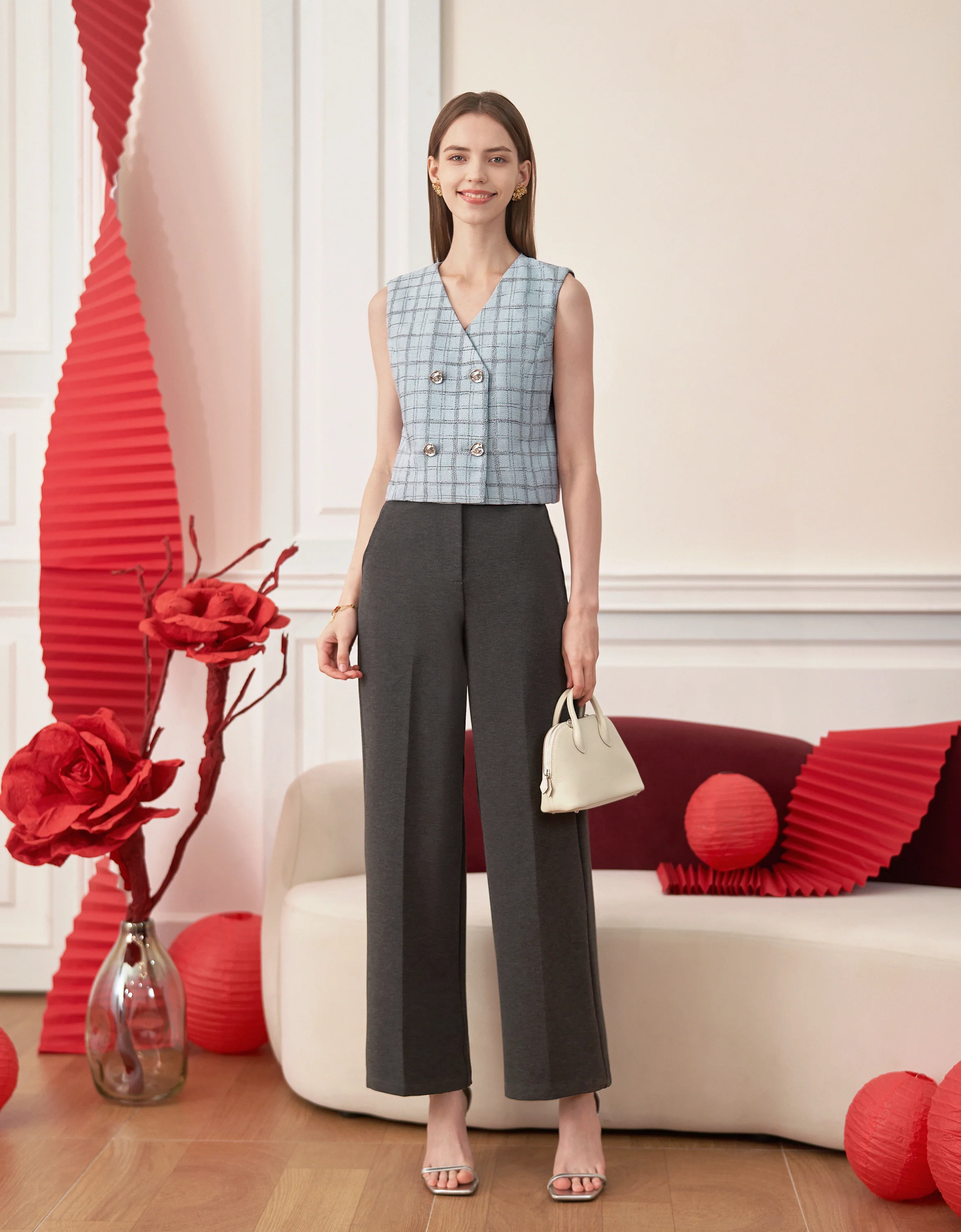 Wide-leg Mid-rise Trousers - Image 4