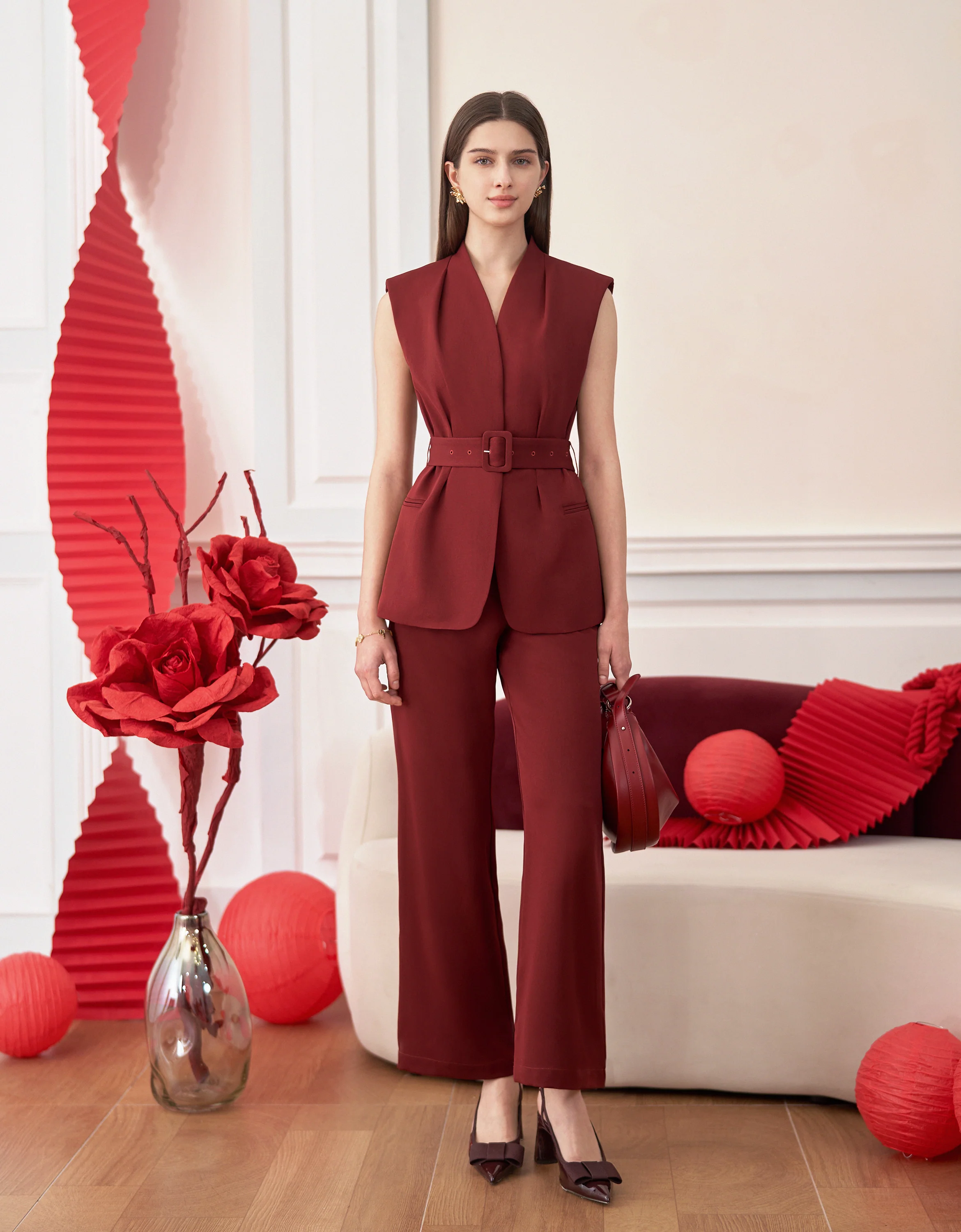 Wide Shoulder Pleated Suit Vest - Image 3