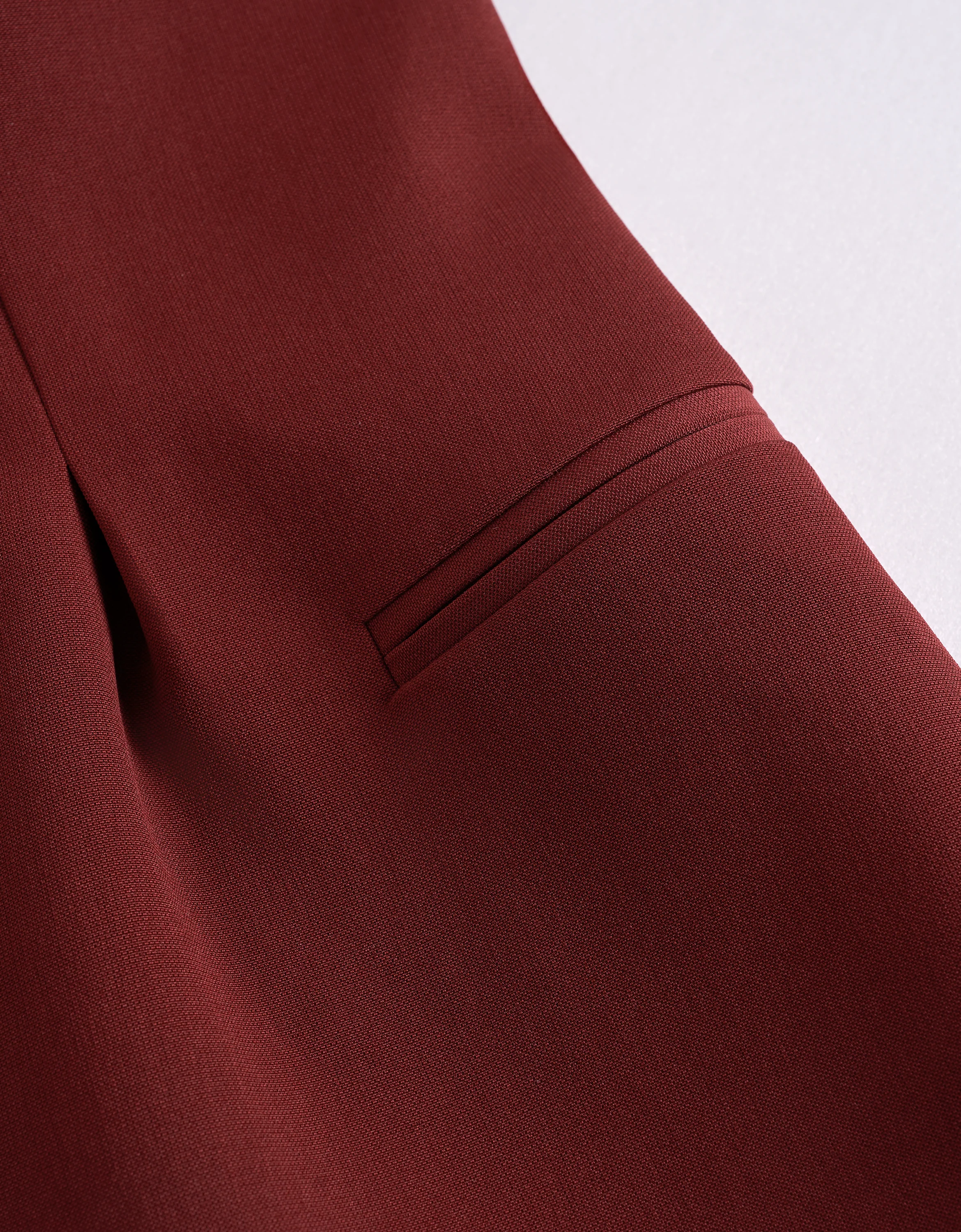 Wide Shoulder Pleated Suit Vest - Image 6